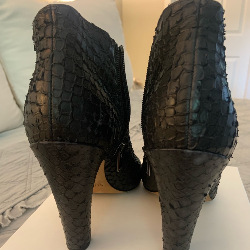 Vince Sierra Bootie In Black Python Size 9 - image 7